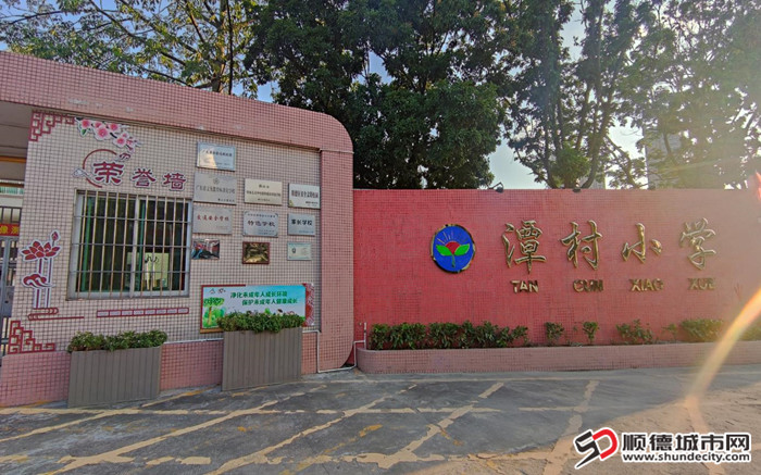 改造前的校门口_副本.jpg