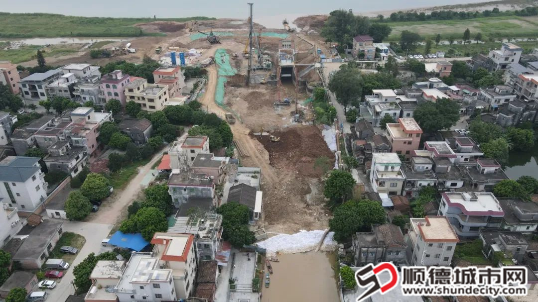 力沙电排站建设工程现场图。.jpg