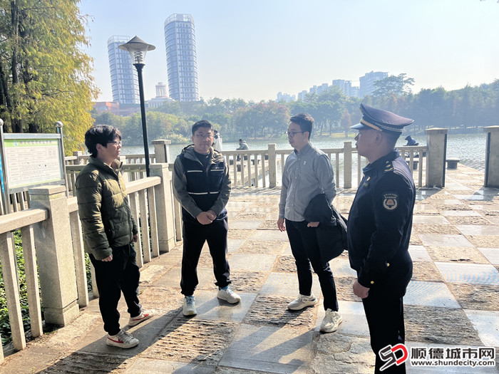 职能部门联合检察水环境质量图片1_副本.jpg