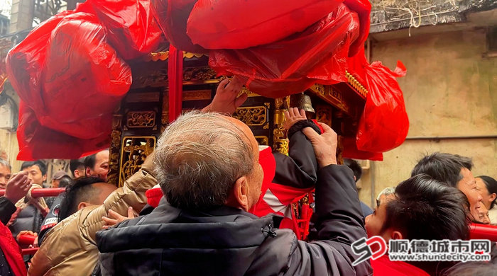 微信图片_20250203225529_副本.jpg