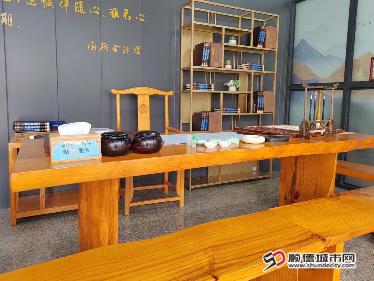 D4DFA4420B8309F9D137014A5B658213_副本.jpg