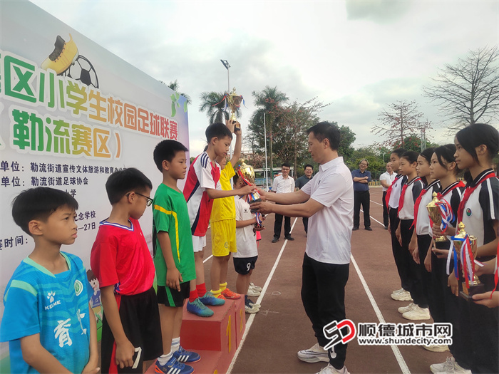17cf4958b4c0ceb063633a3edb7afde.jpg