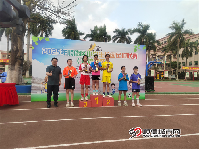 bfbcea96335a5873cf5a91d148ad6c4.jpg