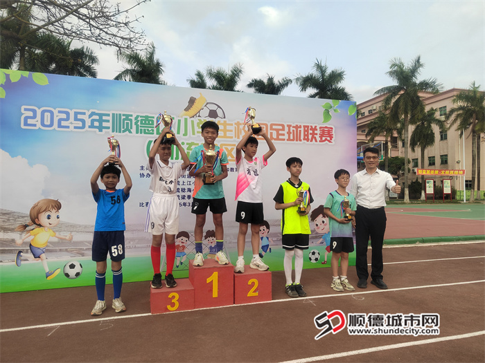 a4b530fa4c4116085510a66b889b66f.jpg
