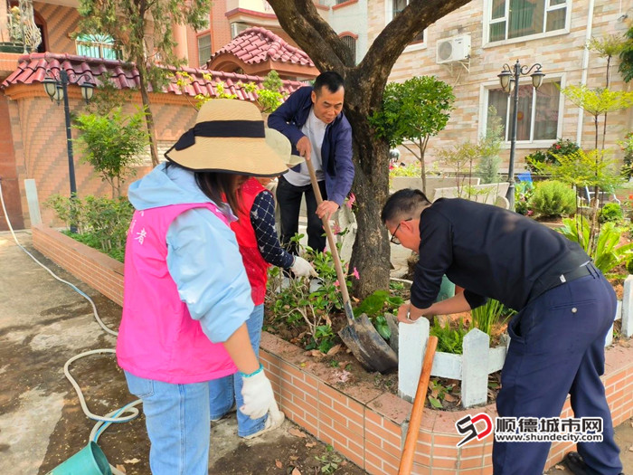 齐心协力共建和美沙边。.jpg