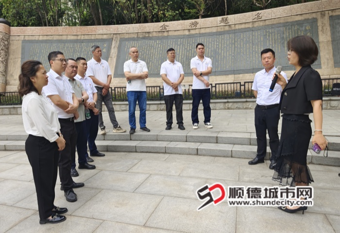 微信图片_20250422164453_副本.jpg