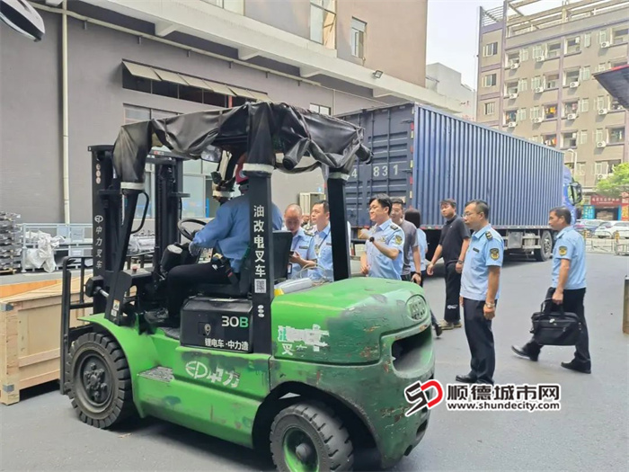 微信图片_20250429215144_副本.jpg