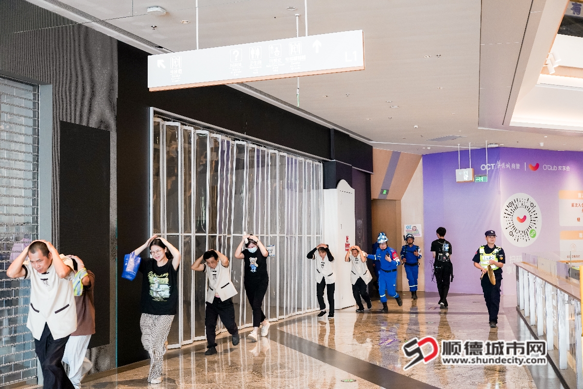 17158300_副本.jpg