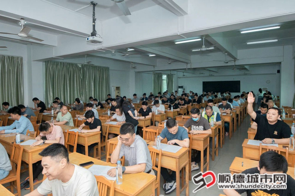 微信图片_20250527204458_副本.jpg