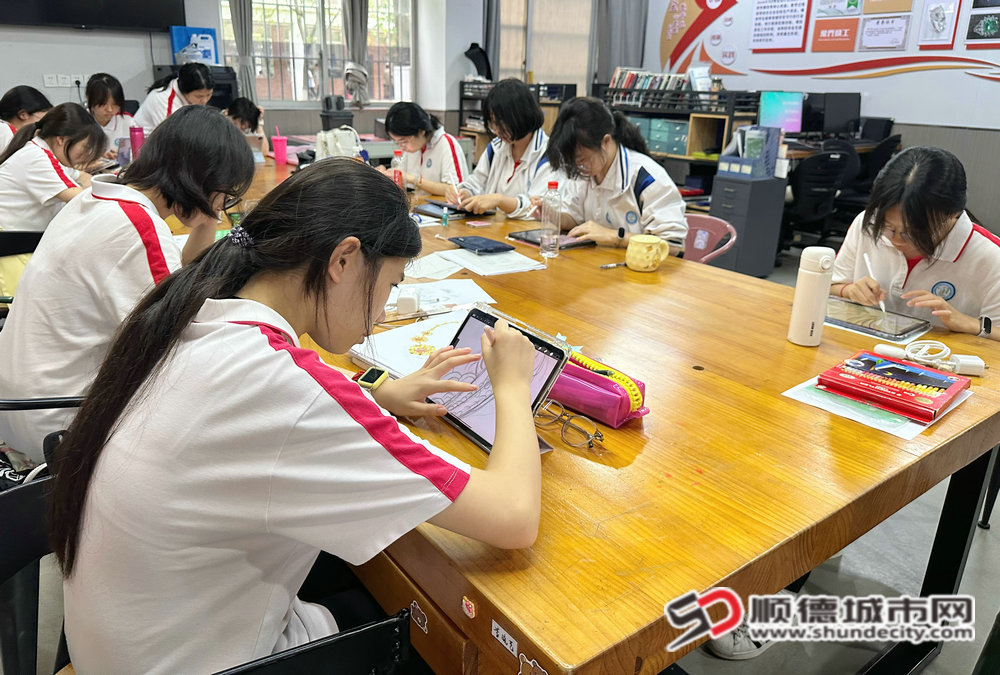 微信图片_20250608220906_副本.jpg