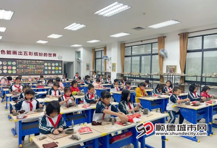 微信图片_20250616205124_副本.jpg