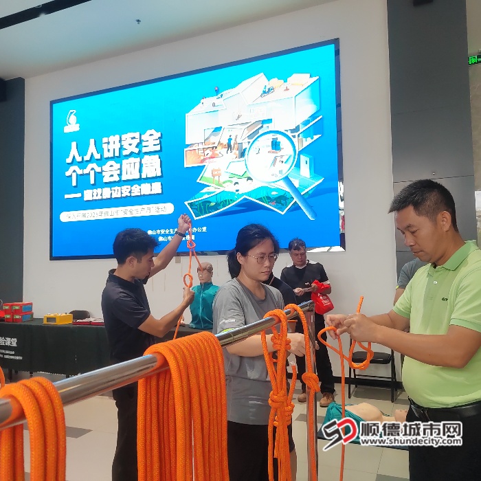 43a17a44bab82a13979c71a2c9a2389_副本.jpg