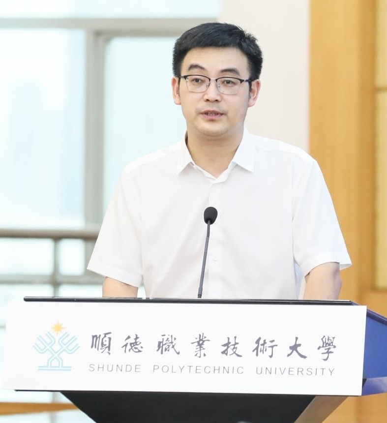 微信图片_20250618221713_副本.jpg