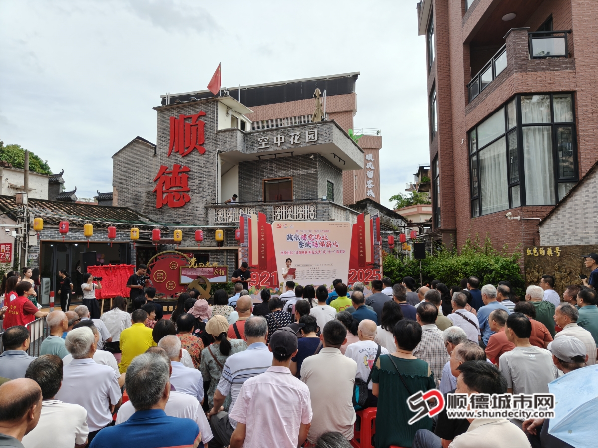 E968D79D916ED8BA2356C66DAB00E0B8_副本.jpg