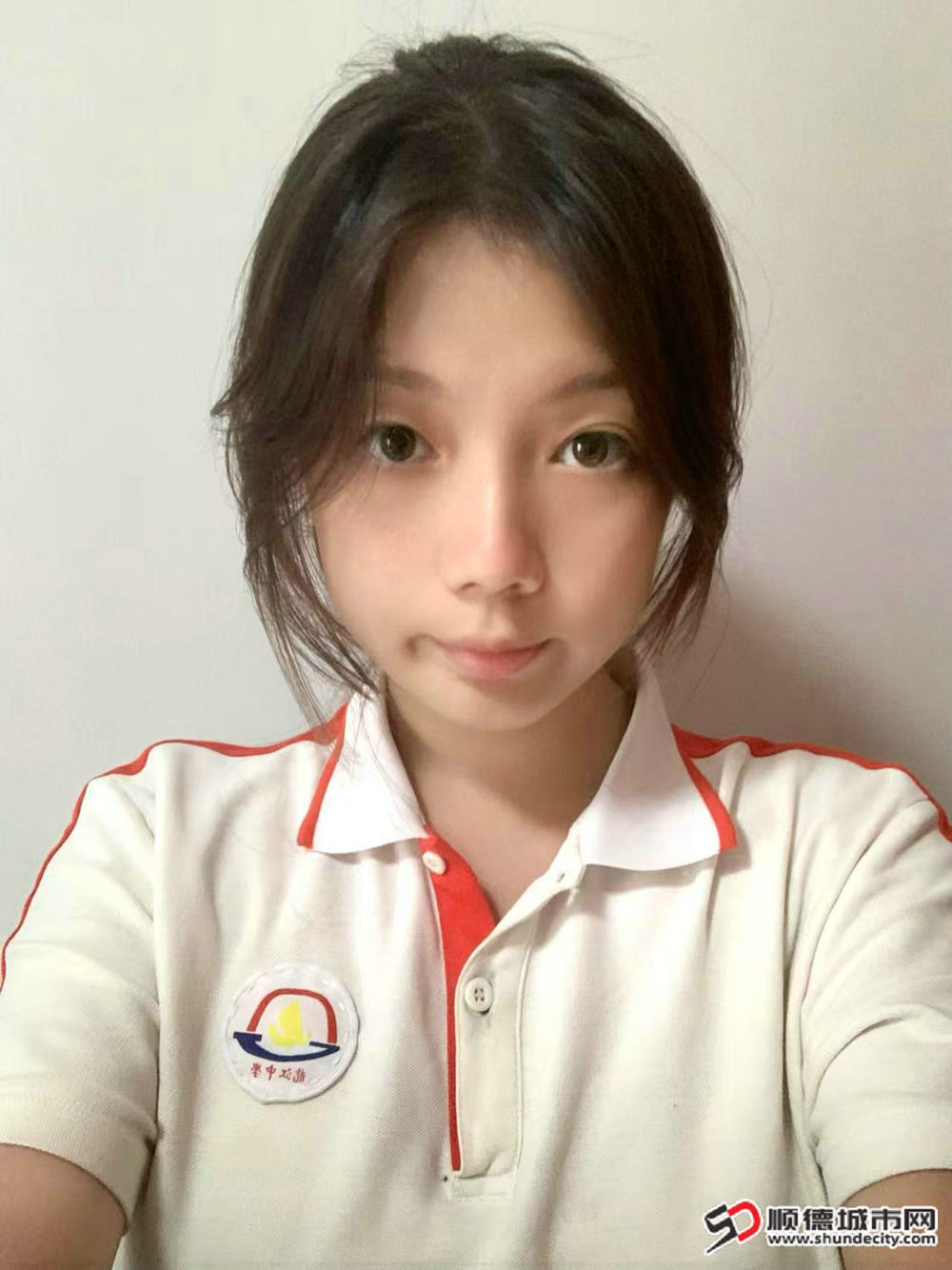 田芷歌_1.jpg
