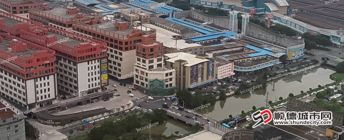 东马东侧道路项目实施效果。.png