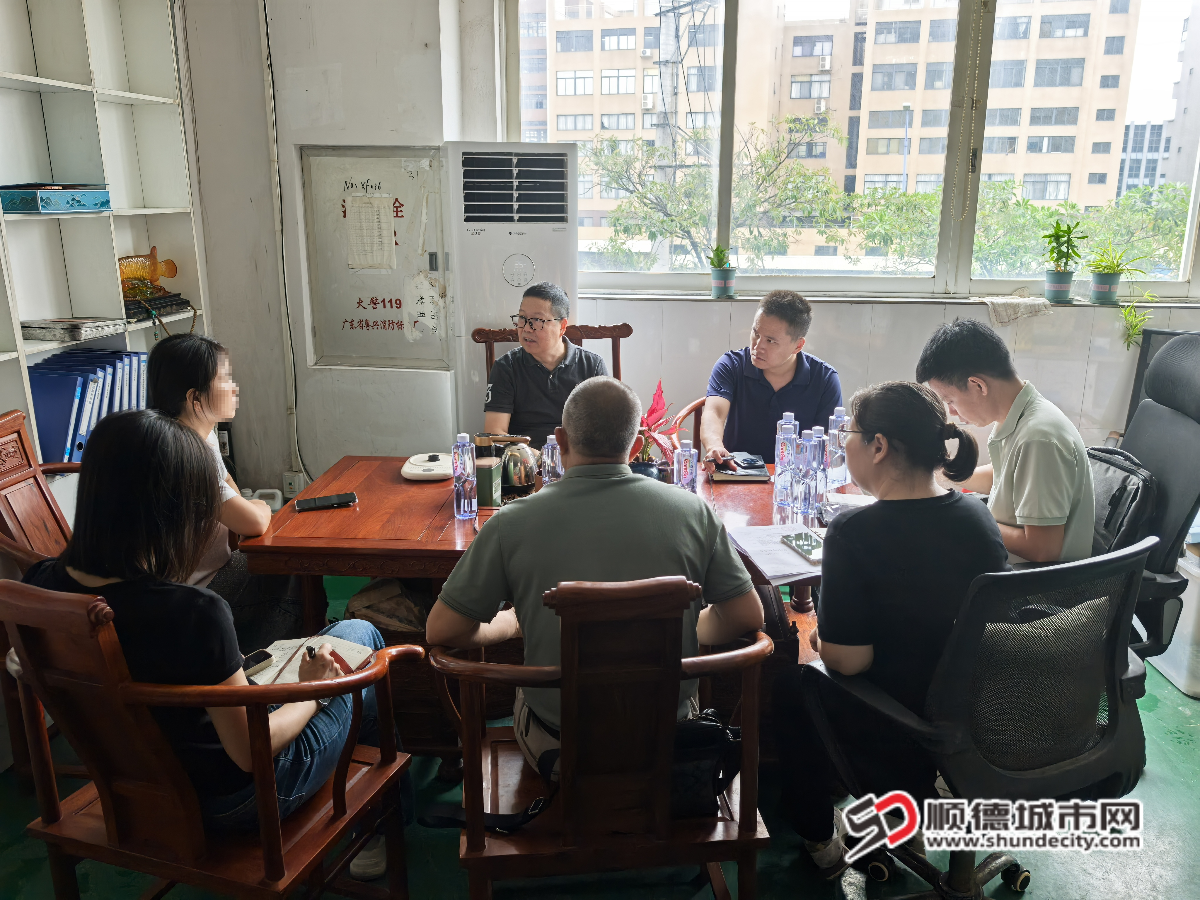 专家一线问诊图片_副本.png