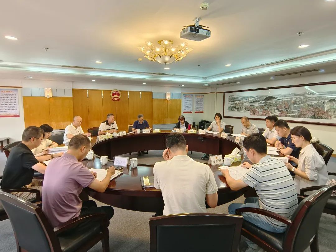 2025年7月17日，区人大常委会城建环资工委召开部分民生实事项目推进情况座谈会.jpg