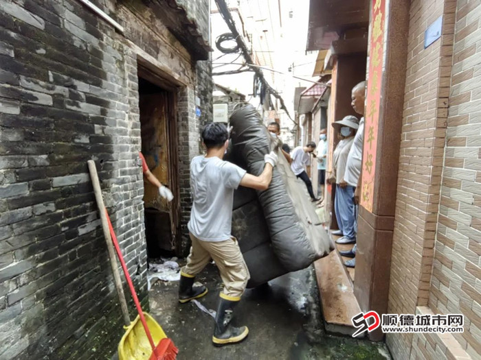 闲置屋清理。.jpg