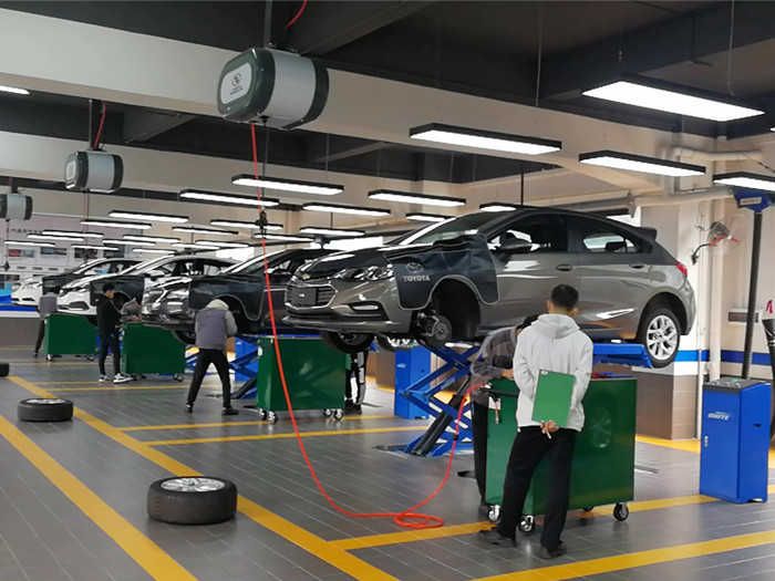 顺德中专：铸就四大特色，打造企业的黄埔军校