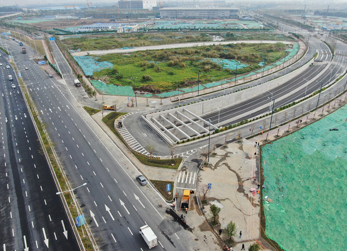 打通“肠梗阻”，潭洲会展片区11条道路连接成网