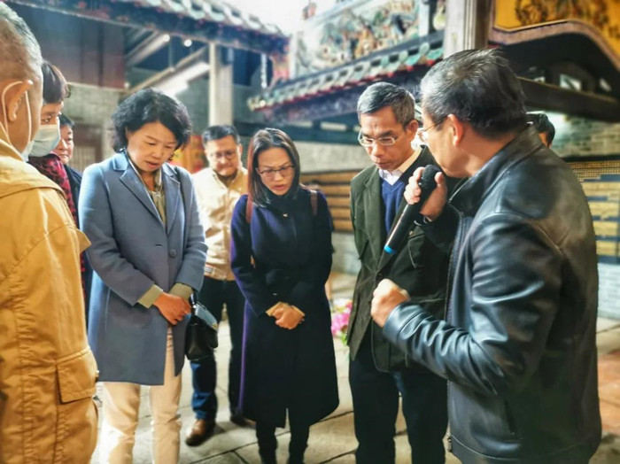 区人大调研，提高宗教事务管理法治化水平