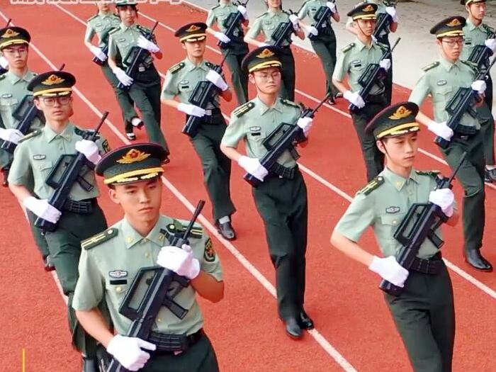 【视频】带你走进莘村中学国防班的一天