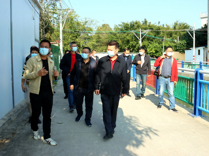 驻镇（街道）下村（社区），视察伦教治水新成效