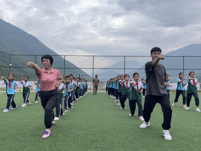 跨越三千多公里！均安功夫文化走进墨脱县背崩乡小学