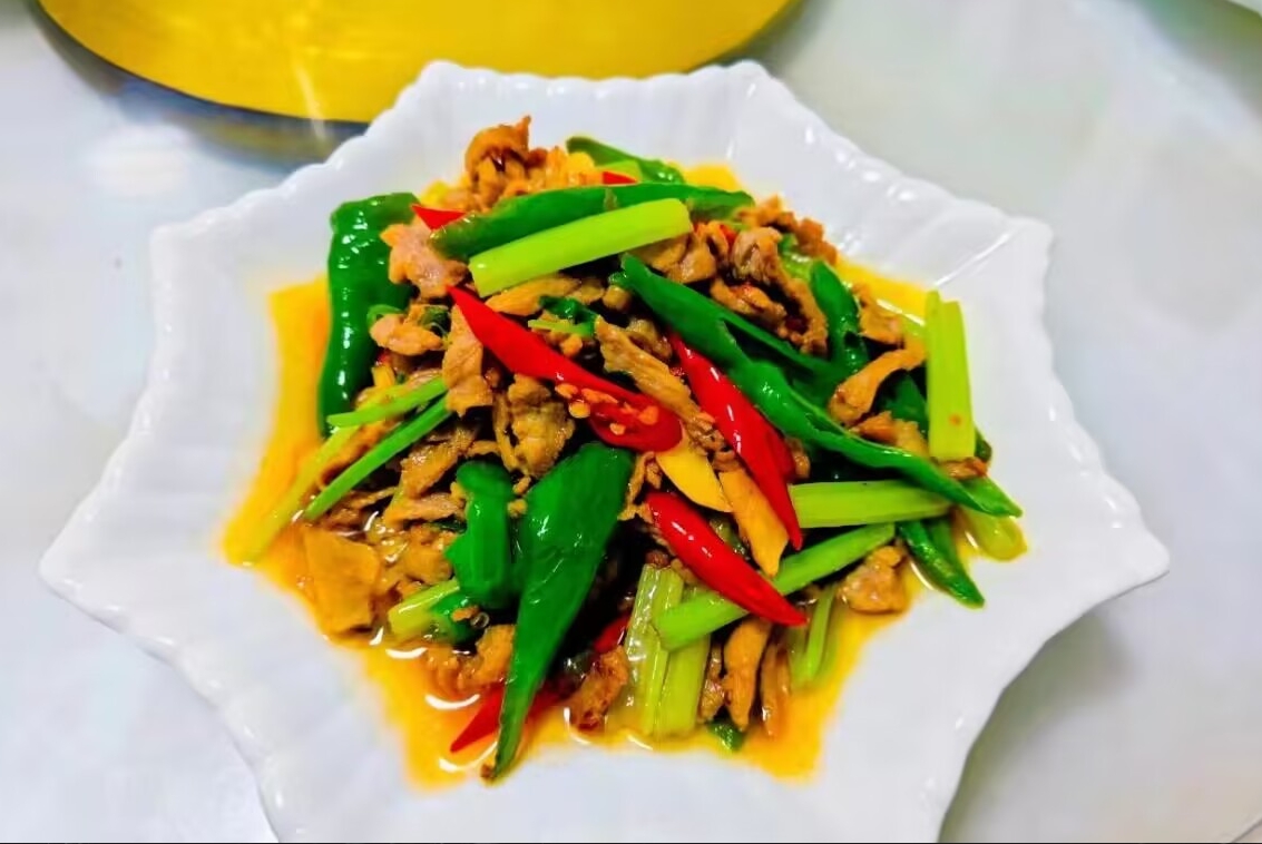 又香又辣的小炒肉，广东人含泪也要吃完！