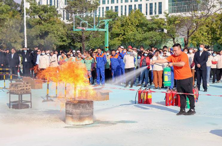 筑牢假期“防火墙”！顺德消防宣传走进校园
