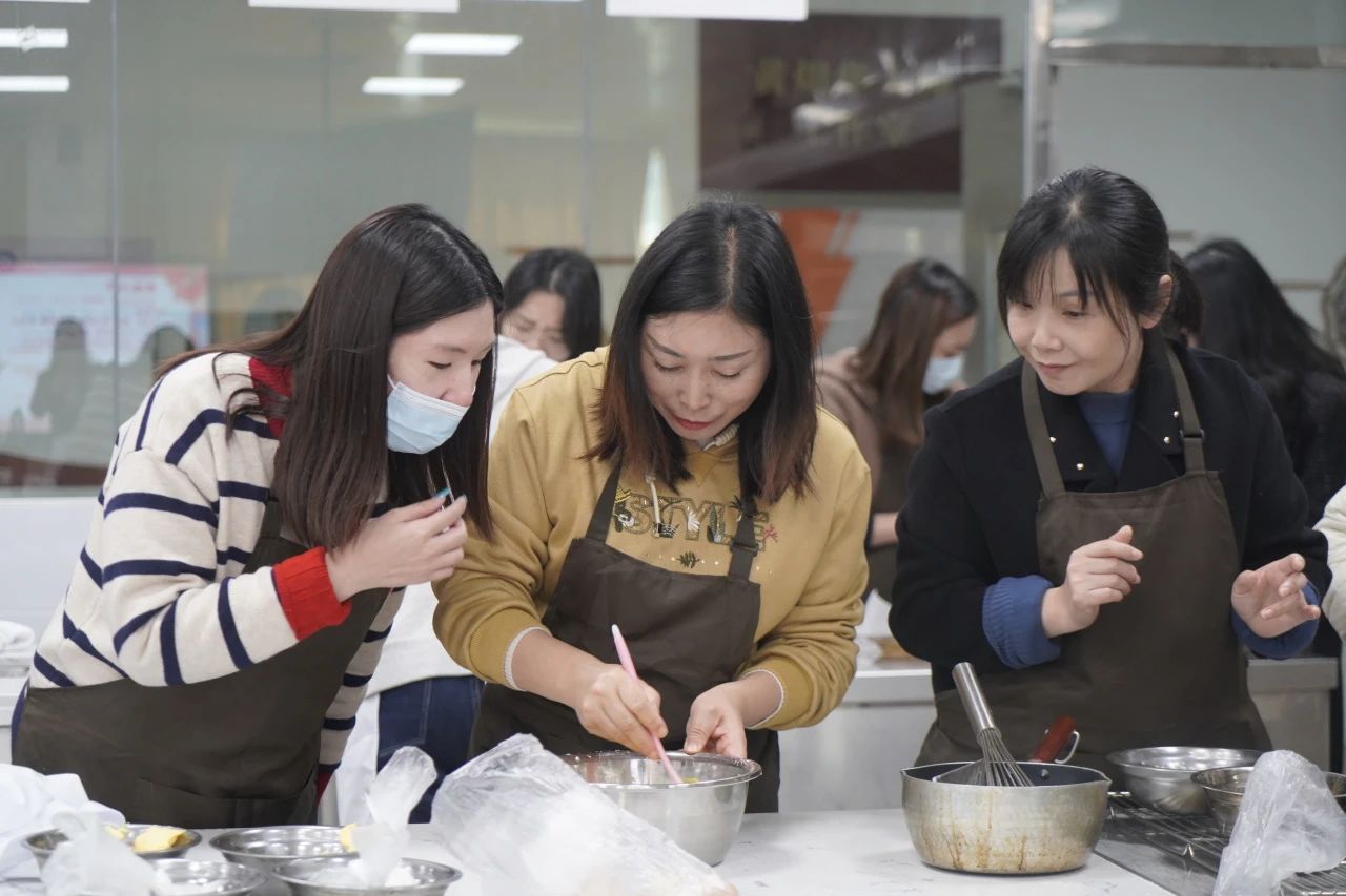 这个三八节，顺德高新区的她们“焙”感幸福