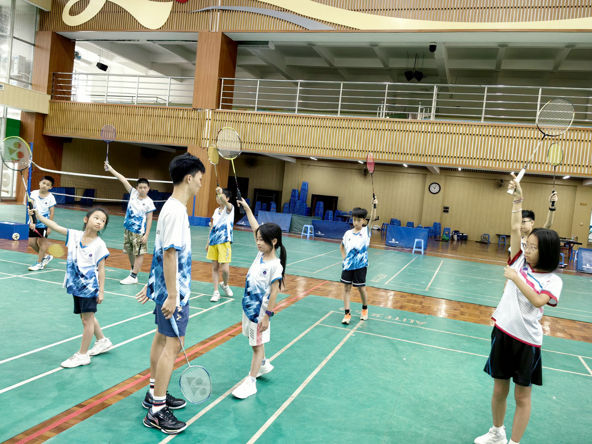 相遇夏令营，大湾区青少年在顺德交友又学羽毛球