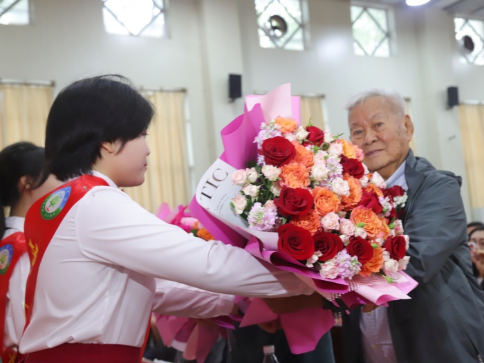 39年的坚持！莘村中学以196万元重奖激励师生创辉煌