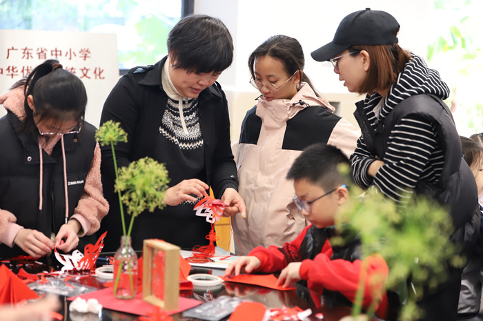 四大教育集团文艺展示全域优质，持续擦亮“优学陈村”名片