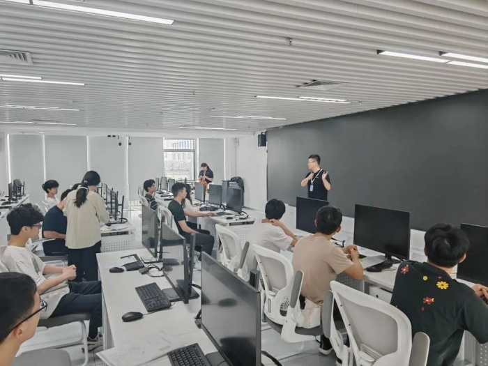 成功入选教育部征文集！顺职院校企合作案例闪耀全国