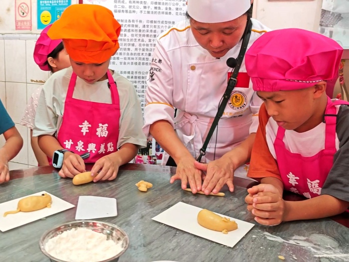 解锁三百年节庆密码！顺德图书馆这场体验之旅又香又有“料”