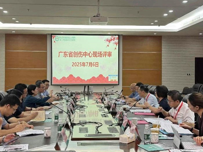 龙江医院成功通过三级创伤中心建设单位现场评审！