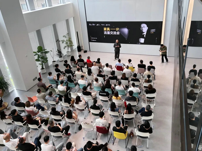 头部博主教学！顺德家具开展IP流量交流会
