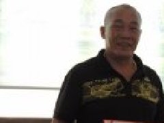 黄连“奥迪哥”获见义勇为奖，现场捐奖金