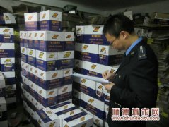 “地毯式”清查，手机配件制假店被揪