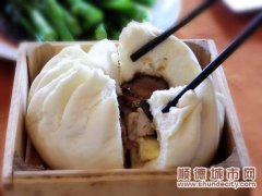 伦教厨师，让传统点心鸡球大包再回餐桌