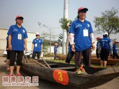 巾帼男儿同竞技赛出龙舟精神