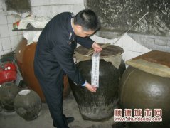 三打两建打掉无证产酒企业
