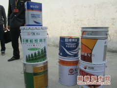 1天查获涉案14万元涉嫌违法物品